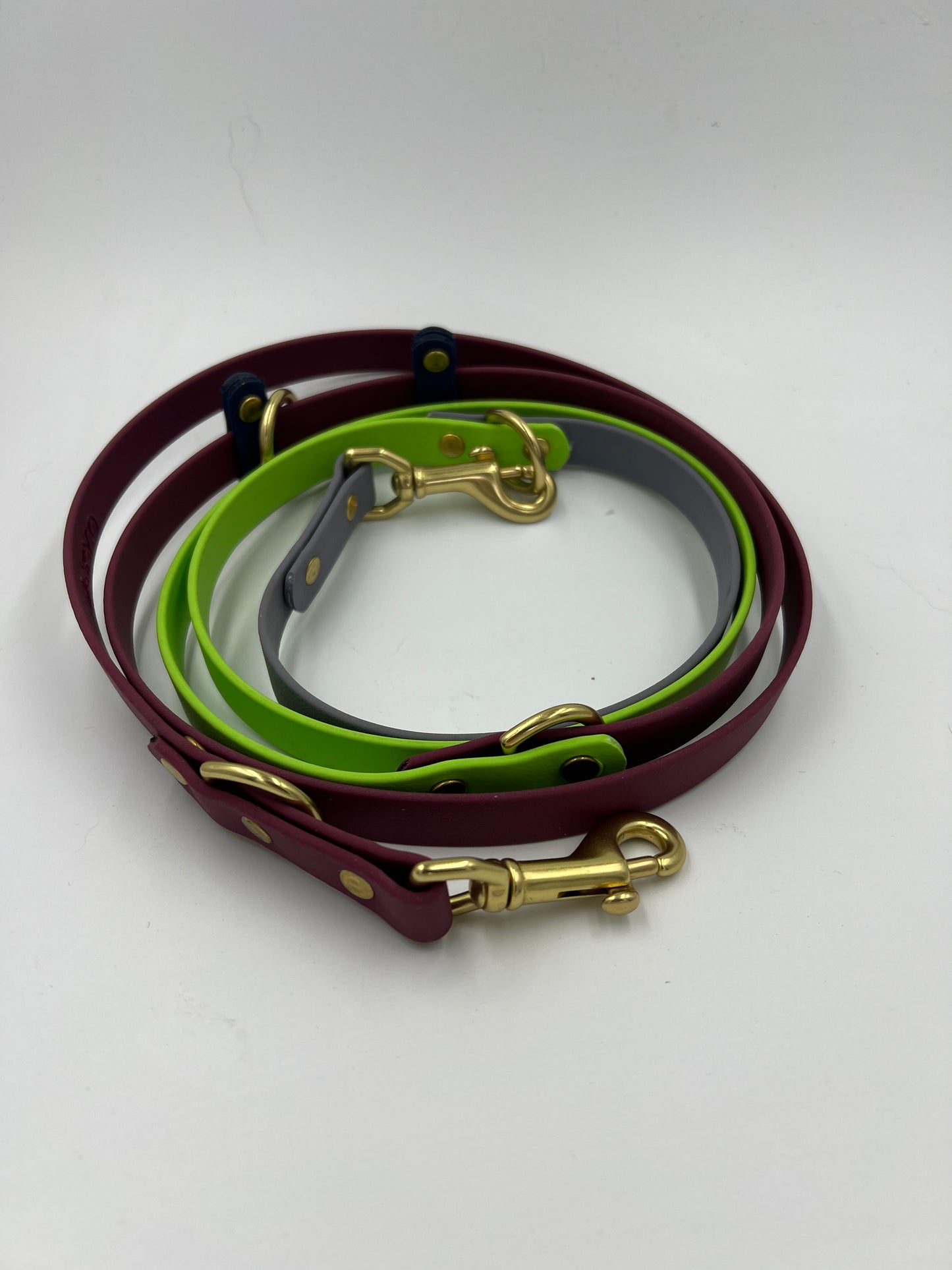 Wine, grey, kiwi brass