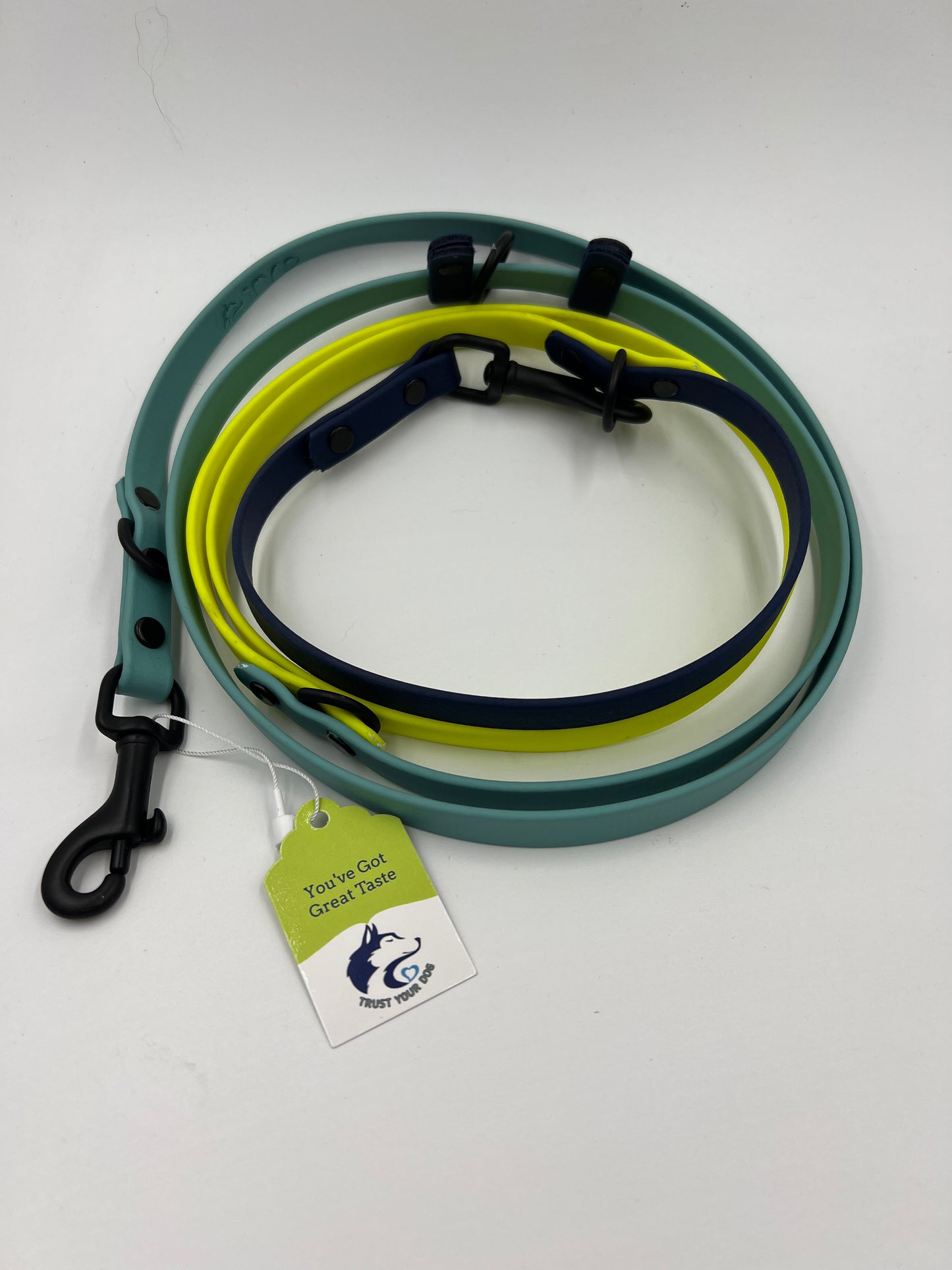Euro Leash - Ready To Ship